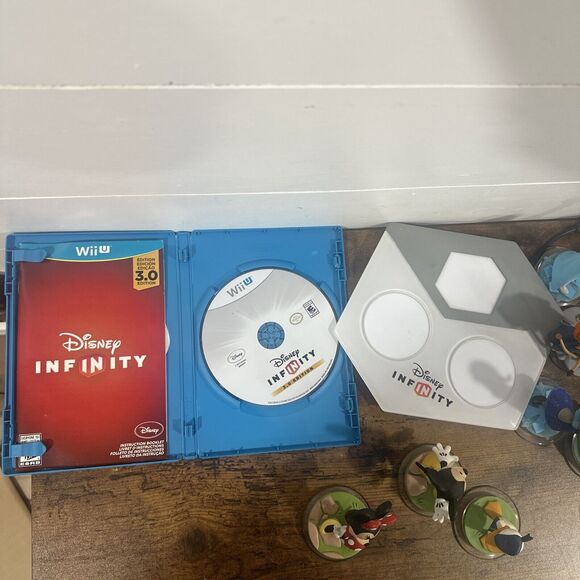 Disney Infinity 3.0 Mickey Mouse Minnie, Donald Duck, Frozen, Tinkerbell, Brave - Picture 10 of 10